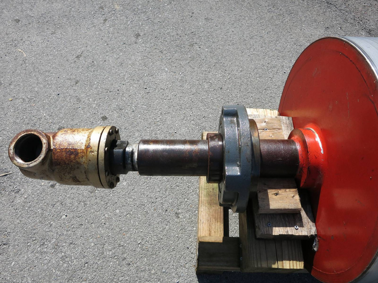 Chill Roll, Chrome Plated - Diameter:24", Roll Length:100", Shaft:136", Chromium (PM0224-1)