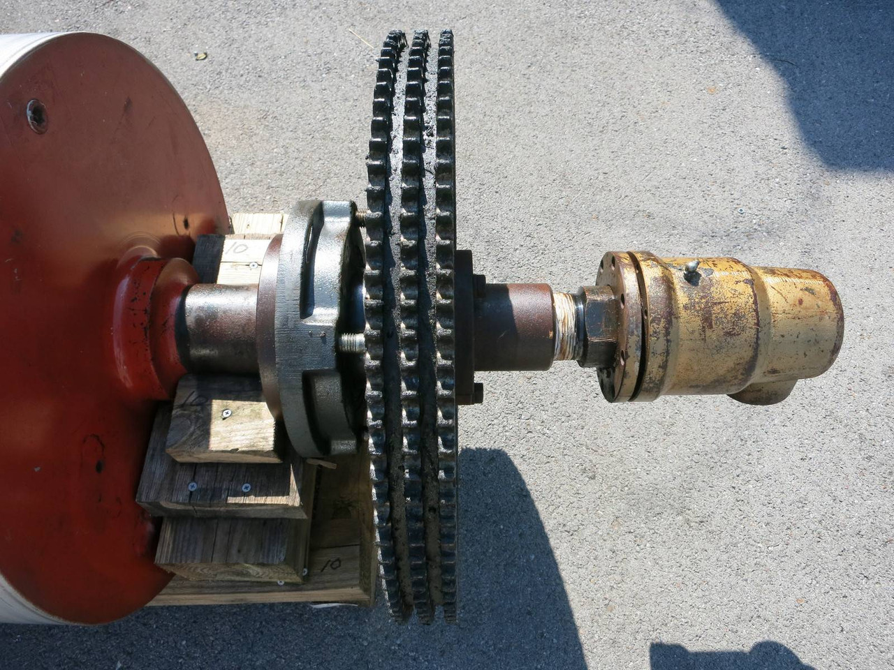 Chill Roll, Chrome Plated - Diameter:24", Roll Length:100", Shaft:136", Chromium (PM0224-1)