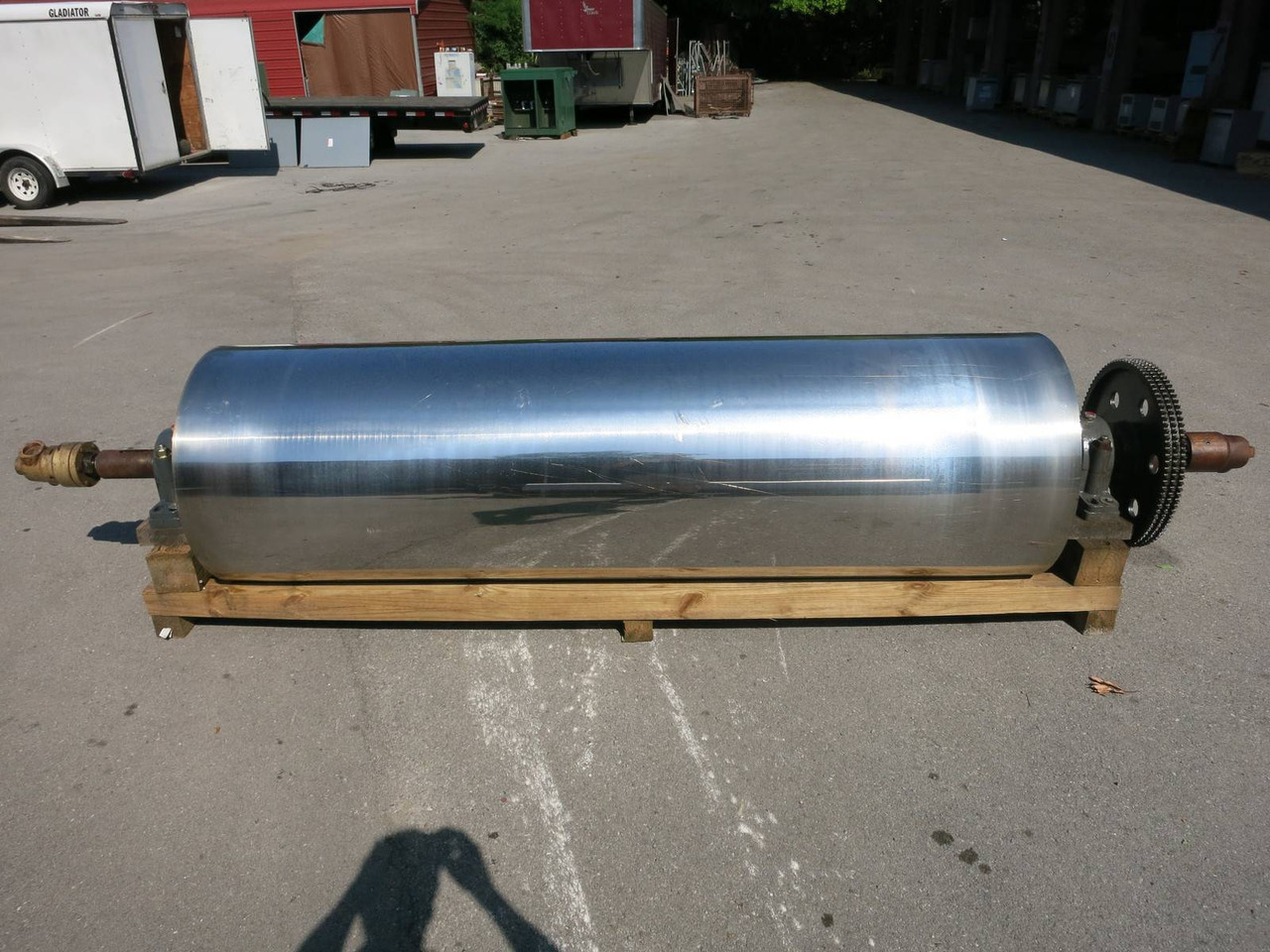 Image of Dry/Chill Roll Chrome Plated - Diameter:30" Roll Length:100" Shaft:136" Chromium