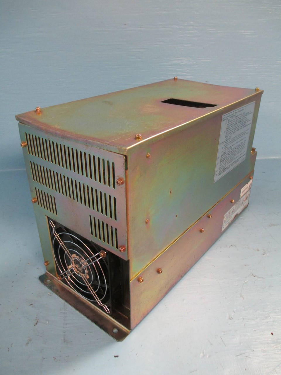 Yaskawa CACR-HR20UB ServoPack CACR-HR20 UB Servo Pack Drive 2.7 HP 2 KW Control (NP0108-4)