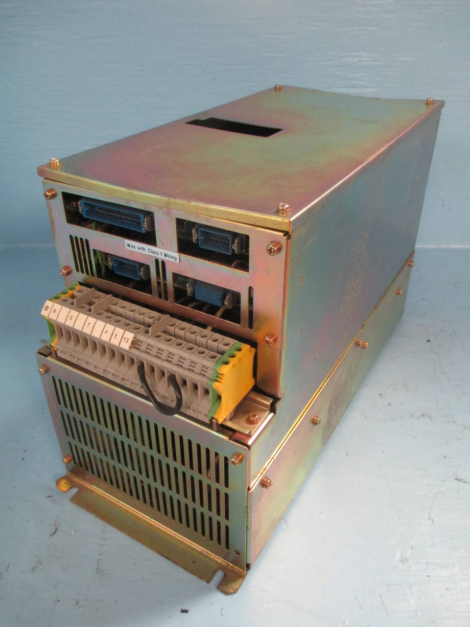 Yaskawa CACR-HR20UB ServoPack CACR-HR20 UB Servo Pack Drive 2.7 HP 2 KW Control (NP0108-4)