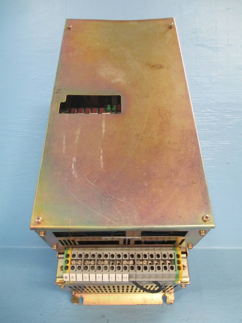 Yaskawa CACR-HR20UB ServoPack CACR-HR20 UB Servo Pack Drive 2.7 HP 2 KW Control (NP0108-4)