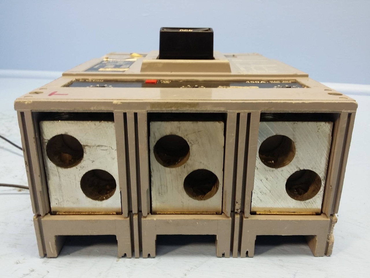 Siemens HL63F600 600A Circuit Breaker w/ 450 Amp Trip & Shunt 600V HL6 ITE (EM0209-1)