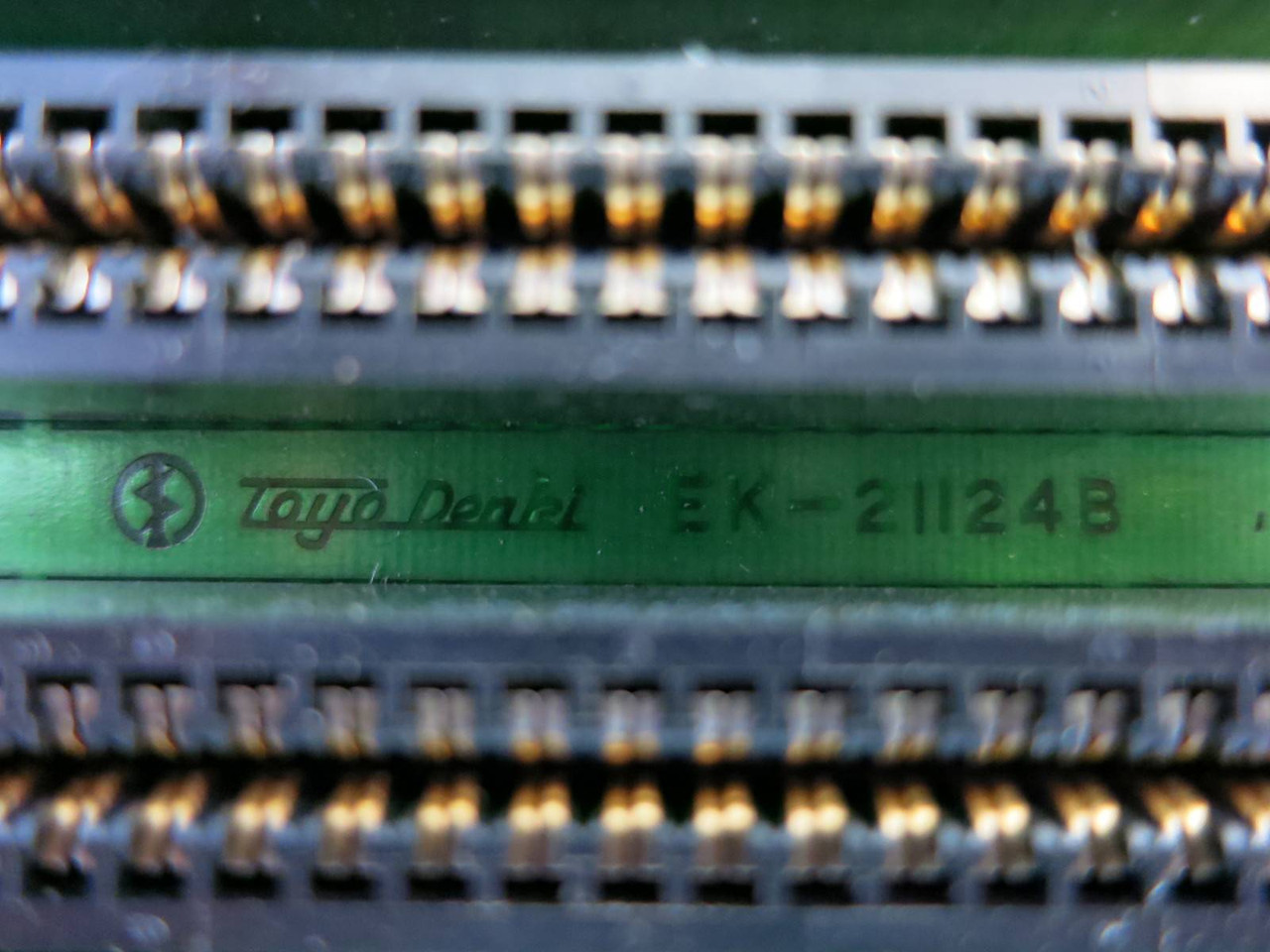 Toyo Denki / Murata EK-21124B 10-Slot Backplane Card PLC Circuit Board EK21124B (PM0350-3)