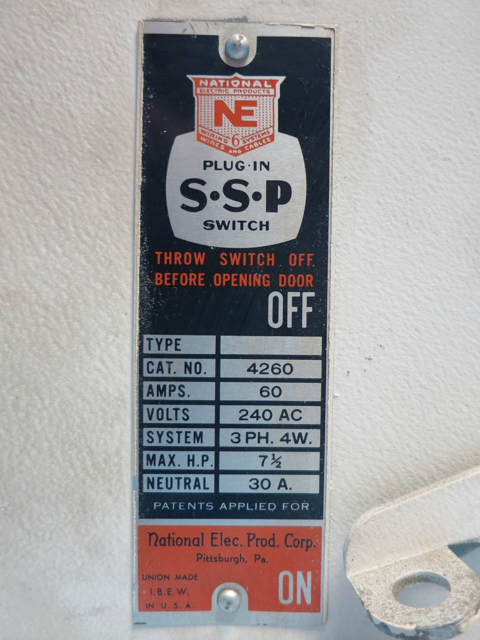 National Electric Cat# 4260 60A 240V 3PH 4W Plug-In S-S-P Switch Busplug NE Bus (PM0451-6)