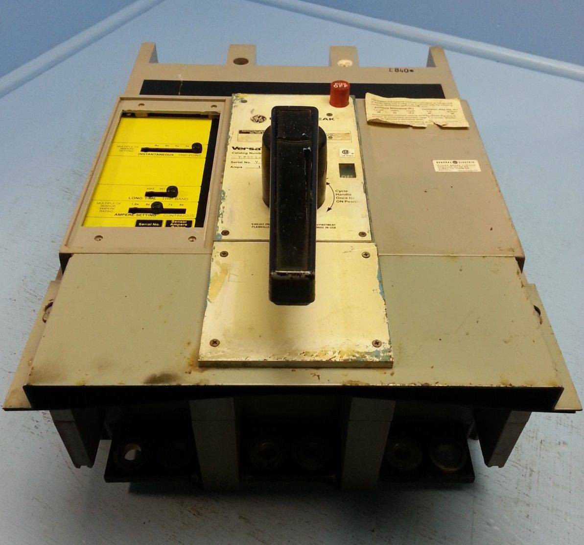 General Electric TPSS5616B 1600A Power Break Circuit Breaker TPSS5616 1600 Amp (EBI1923-1)