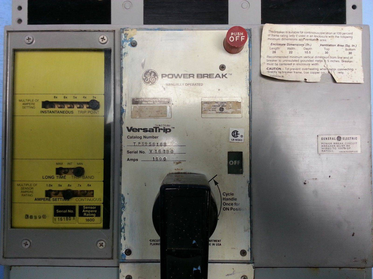 General Electric TPSS5616B 1600A Power Break Circuit Breaker TPSS5616 1600 Amp (EBI1923-1)