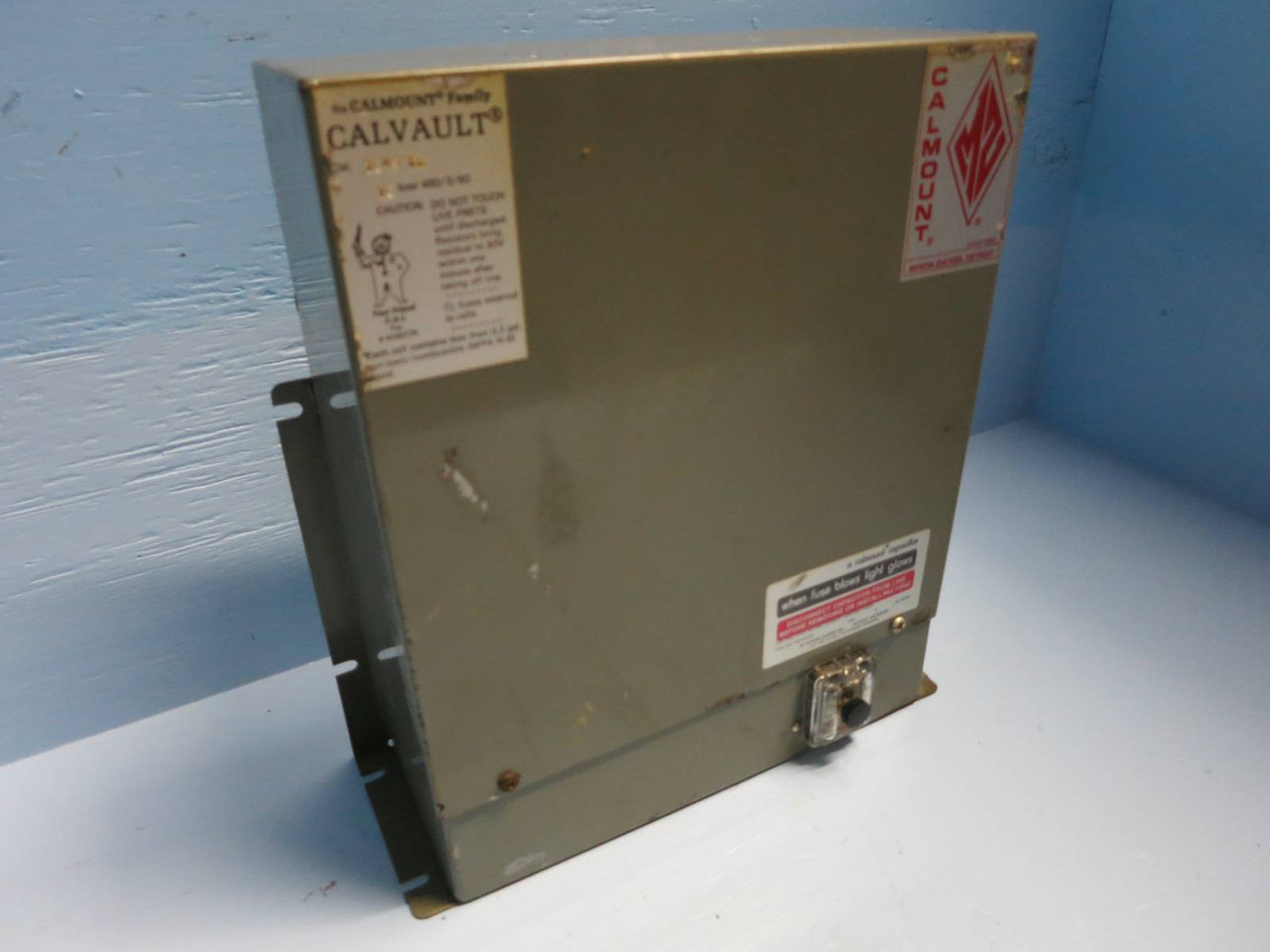 Myron Zucker 1043-VL 10 kVAR 480V 60Hz 3PH Calvault Calmount Capacitor 10kVAR (PM0480-8)