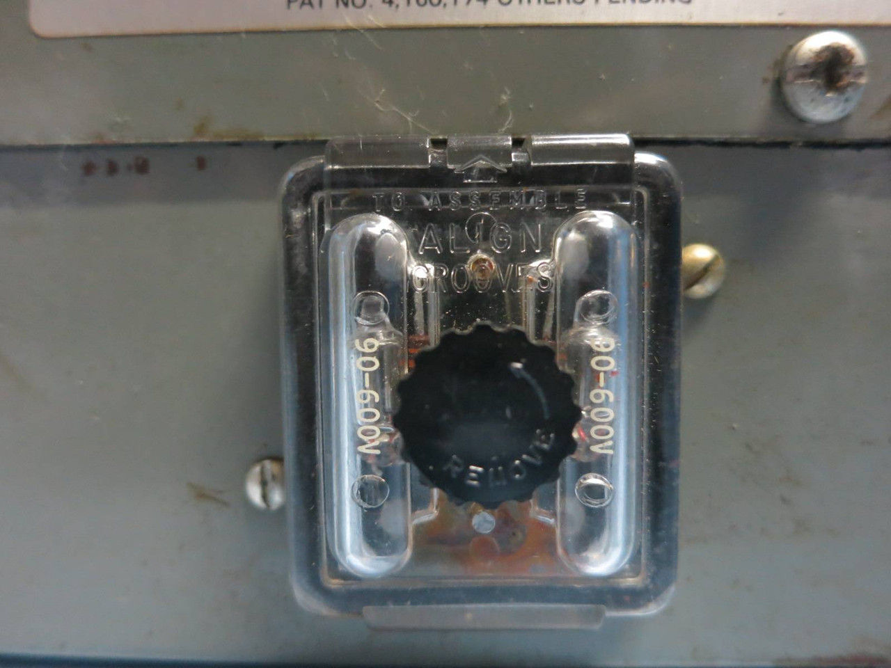 Myron Zucker 1043-VL 10 kVAR 480V 60Hz 3PH Calvault Calmount Capacitor 10kVAR (PM0480-8)