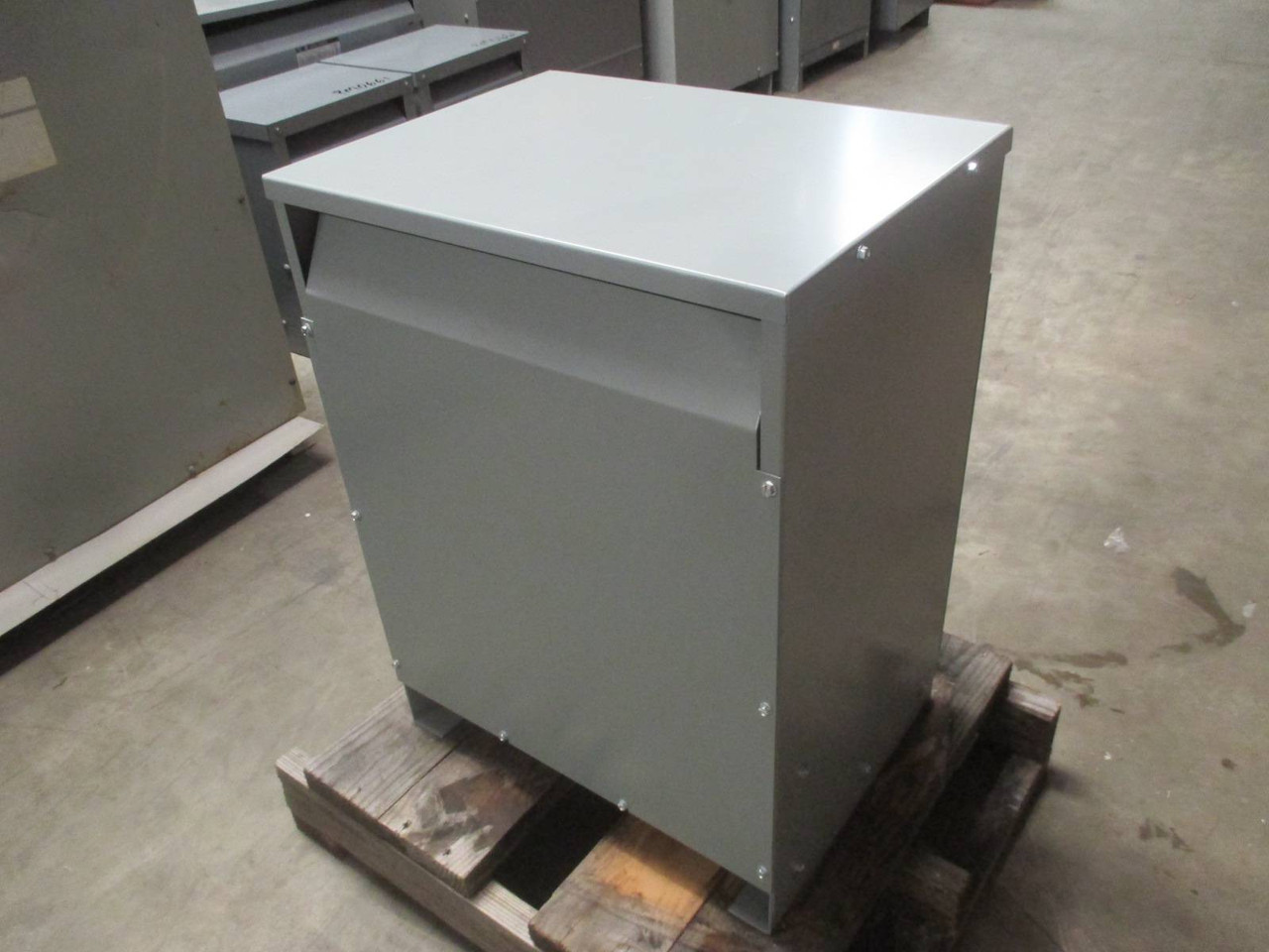 NEW Jefferson 27 kVA 208 Delta 175Y/101 423-E000-060 Drive Isolation Transformer (PM0543-6)