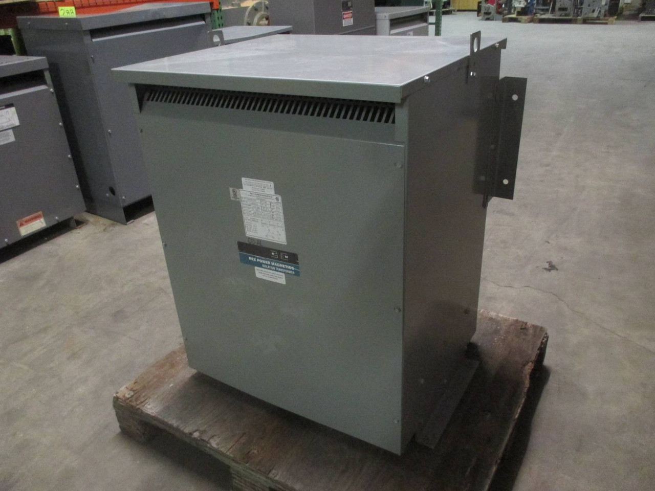 NEW Rex 63 kVA 208 Delta to 300Y/173 DA63BX-K4 Drive Isolation Transformer (PM0583-3)