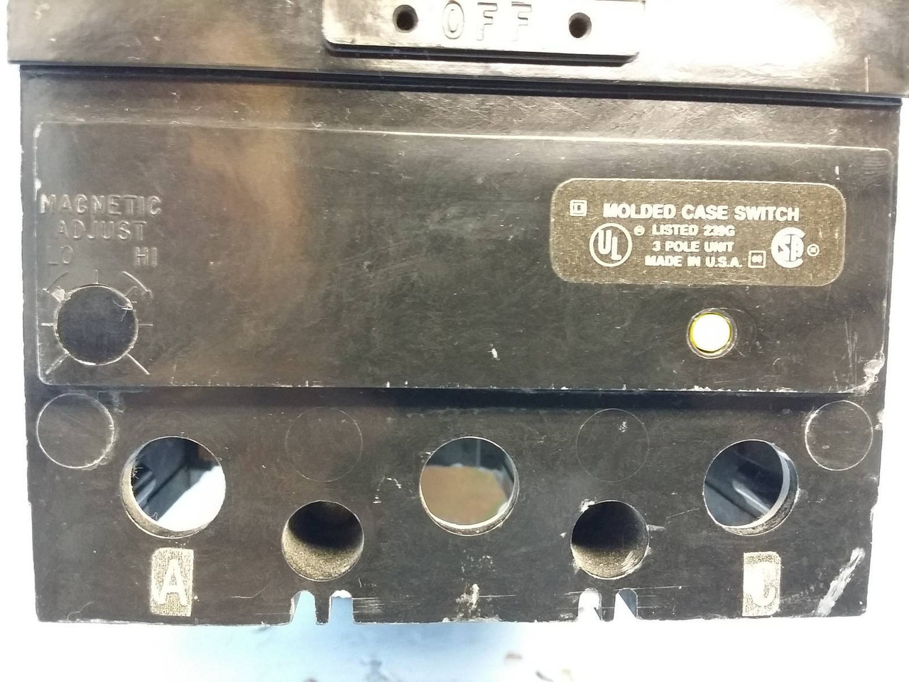 Square D I-Line KH26000MAC 250A Molded Case Switch 2 Pole KAAL 250 Amp flaw (EM0401-1)