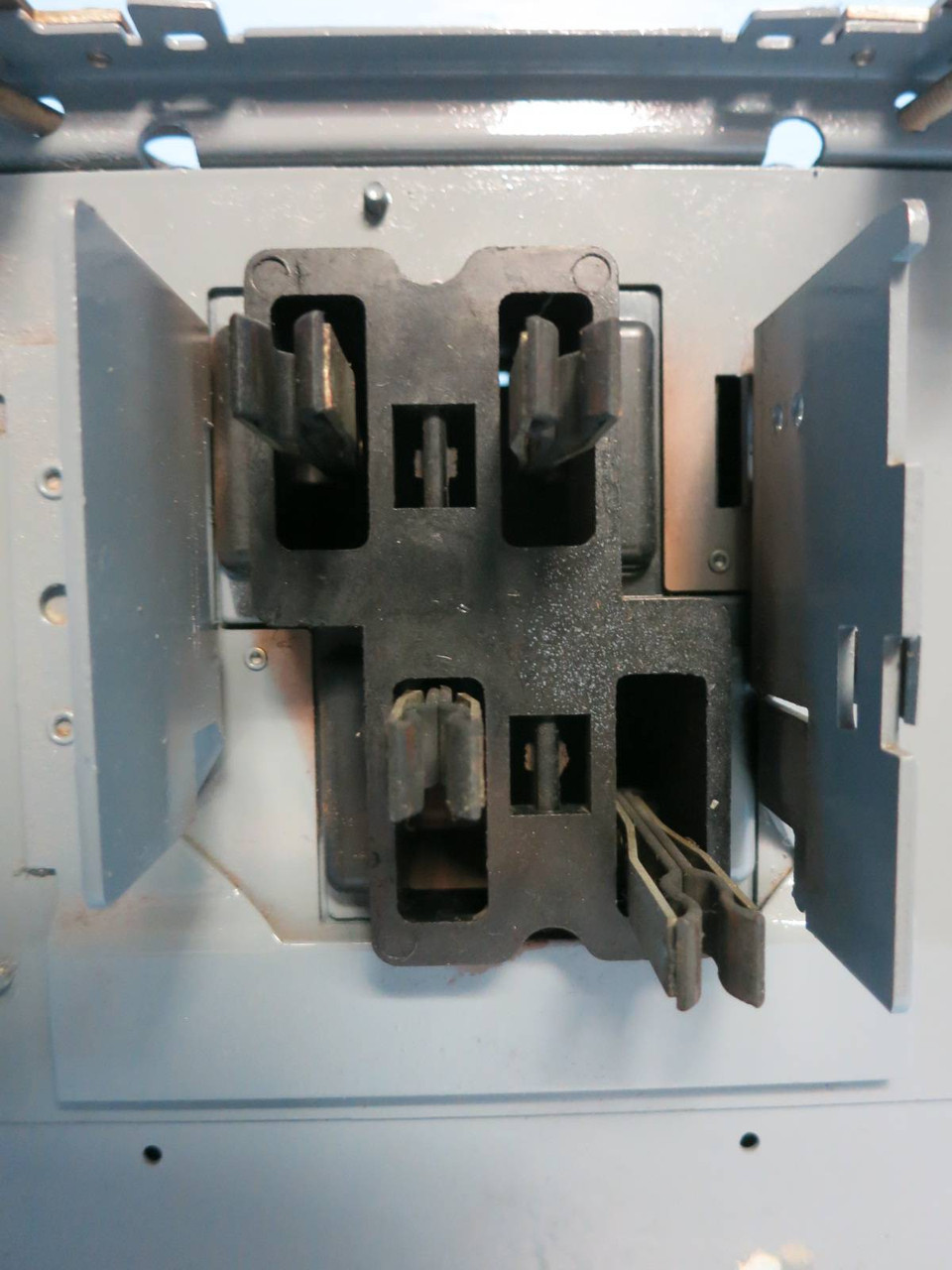 3rd Image of PM0595
