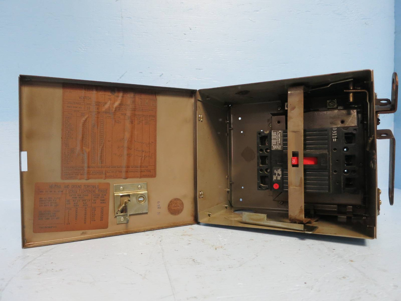 GE AC47ED4 70A 480V 3PH 4W w Ground Armor-Clad Flex-A-Plug Breaker Plug Busplug (PM0595-1)
