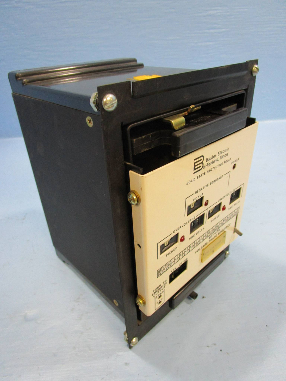 Basler Electric BE1-47N Negative Sequence Relay E3F A1R C2S0F BE147N BEI-47 (NP0326-2)