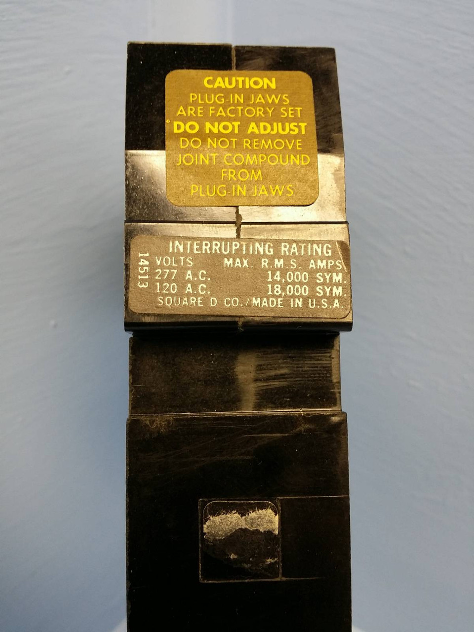 Square D I-Line FY14020B 20A 1P Circuit Breaker Black 277V 1 Pole FY1402020 Amp (EM0436-174)