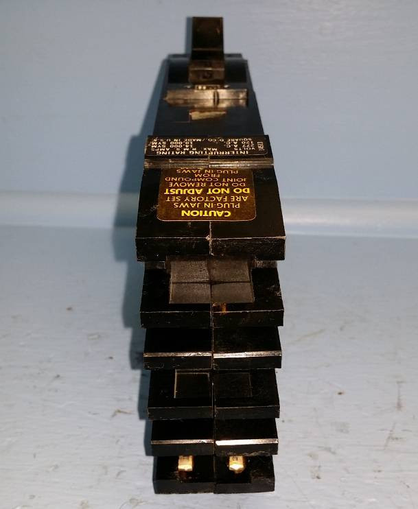 Square D I-Line FY14020C 20A 1P Circuit Breaker Black 277V 1 Pole FY1402020 Amp (EM0437-188)