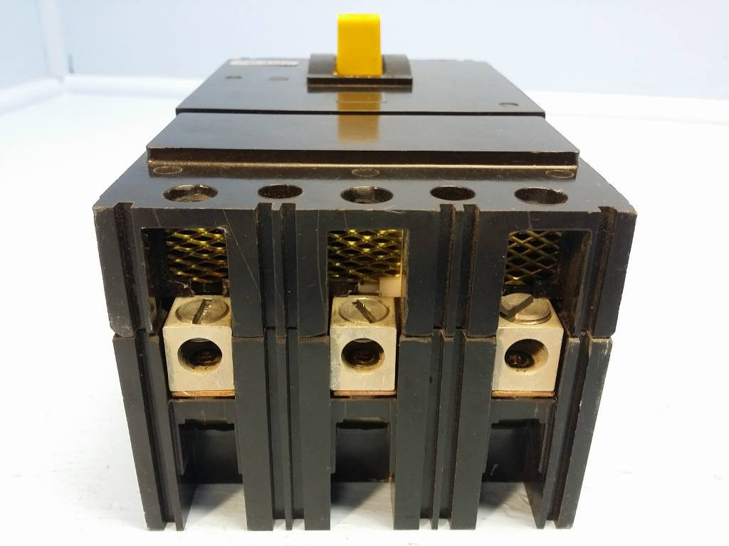 Square D IFL34050 50A Circuit Breaker Black 480V Type IFL-34050 100,000 50 Amp (EM0495-1)