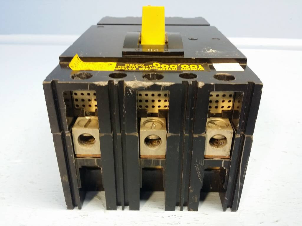 Square D IFL34060 60A Circuit Breaker Black Type IFL-34060 100,000 60 Amp flaw (EM0497-1)