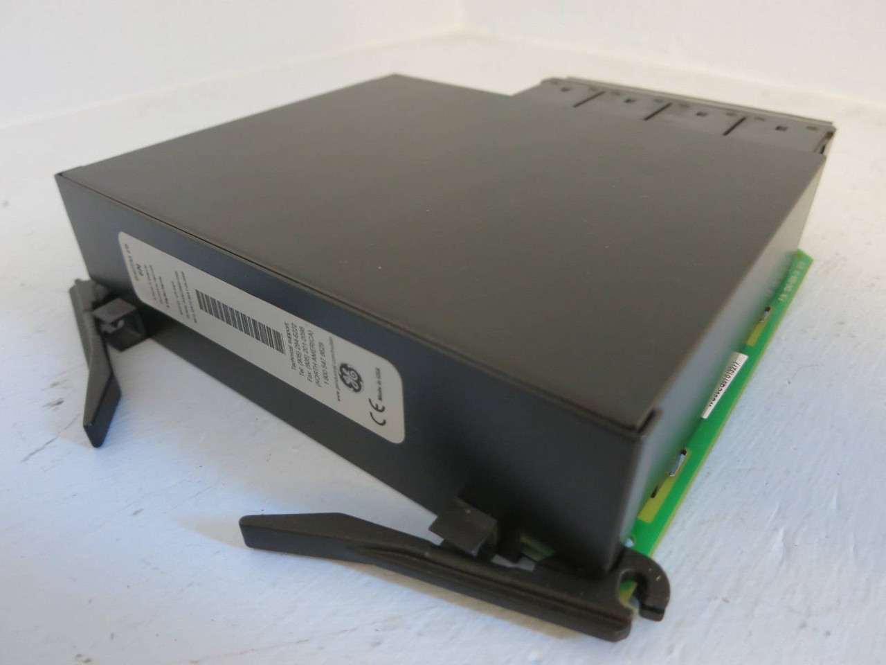 Image of GE Multilin UR6NH Digital I/O 6N 4 Form-A Outputs 8 Digital Inputs 12A0-0006-C6