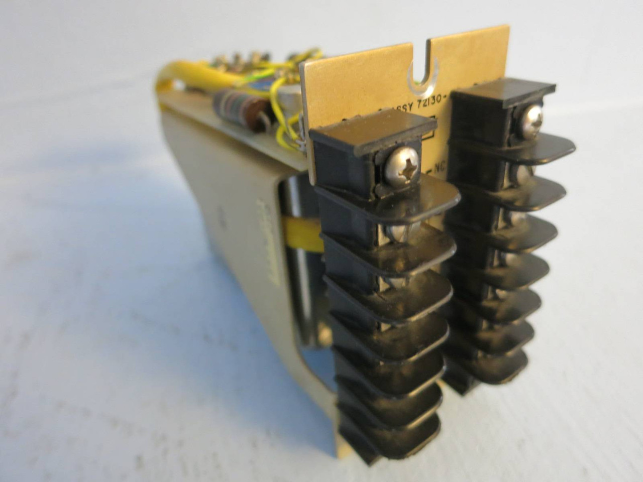 Image of Bently Nevada 72132-05 Relay Alarm PLC Bentley 72130-05 72145-01 N 72144-01 H