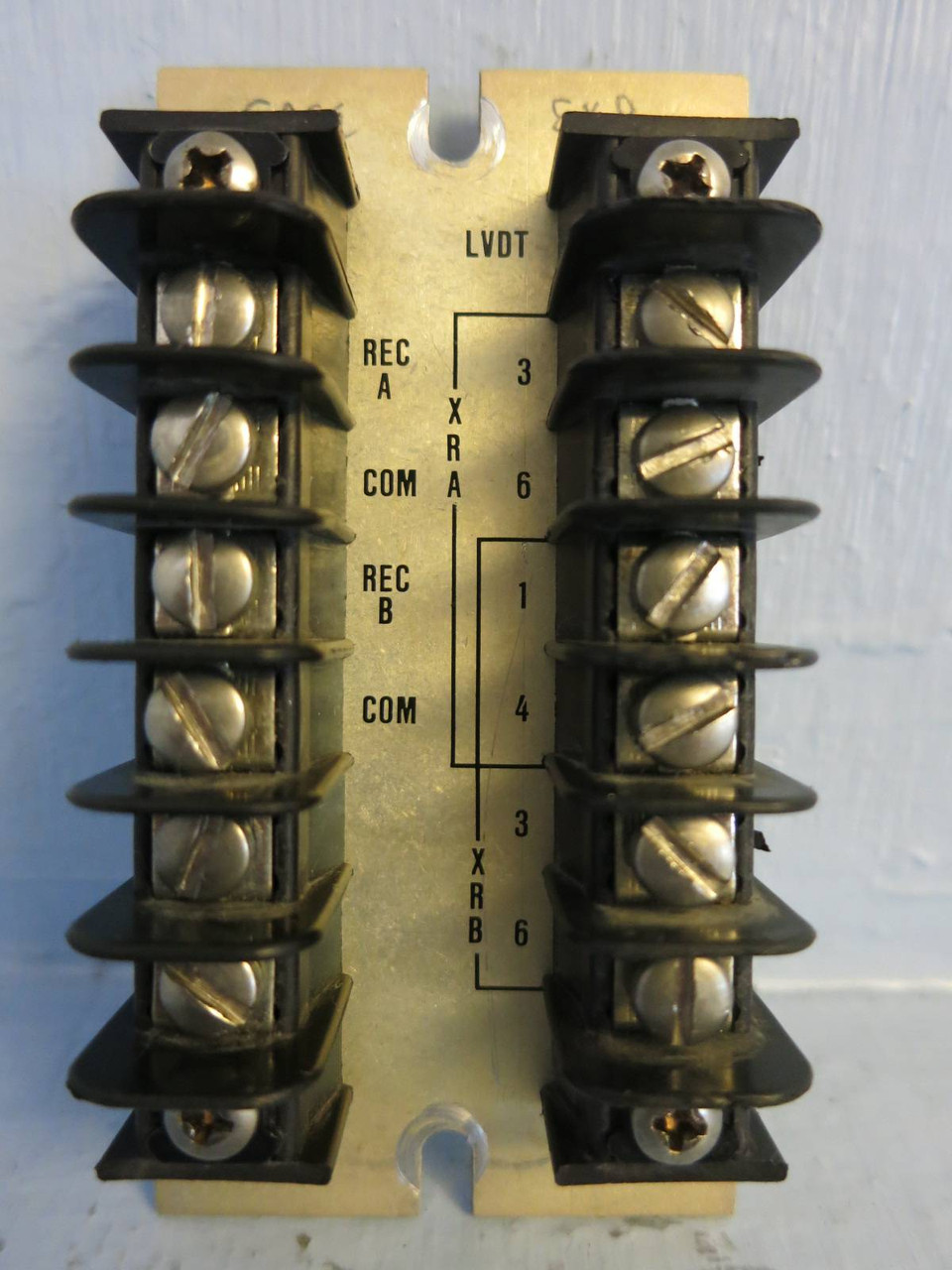 Image of Bently Nevada 36853-01 Wiring Terminal Board Case Expansion PLC Bentley 3685301