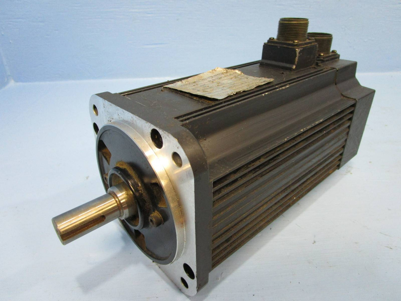 Image of Yaskawa USAGED-09L22K AC Servo Motor USAGED09L22K 200V 7.6 A USA6ED-09L22K
