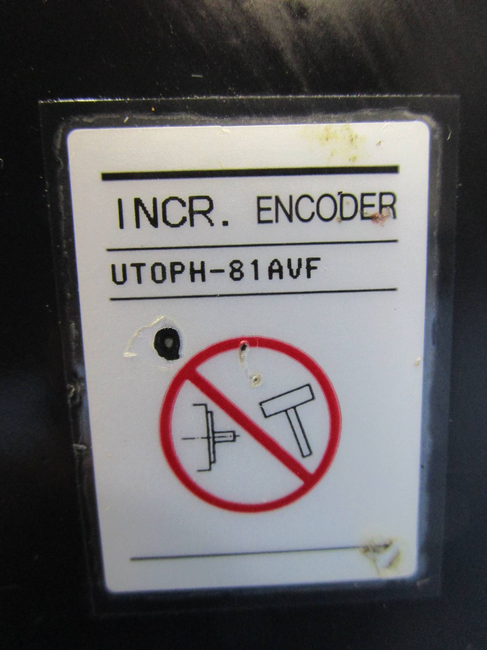 Yaskawa USAGED-09L22K AC Servo Motor USAGED09L22K 200V 7.6 A USA6ED-09L22K (NP0437-7)