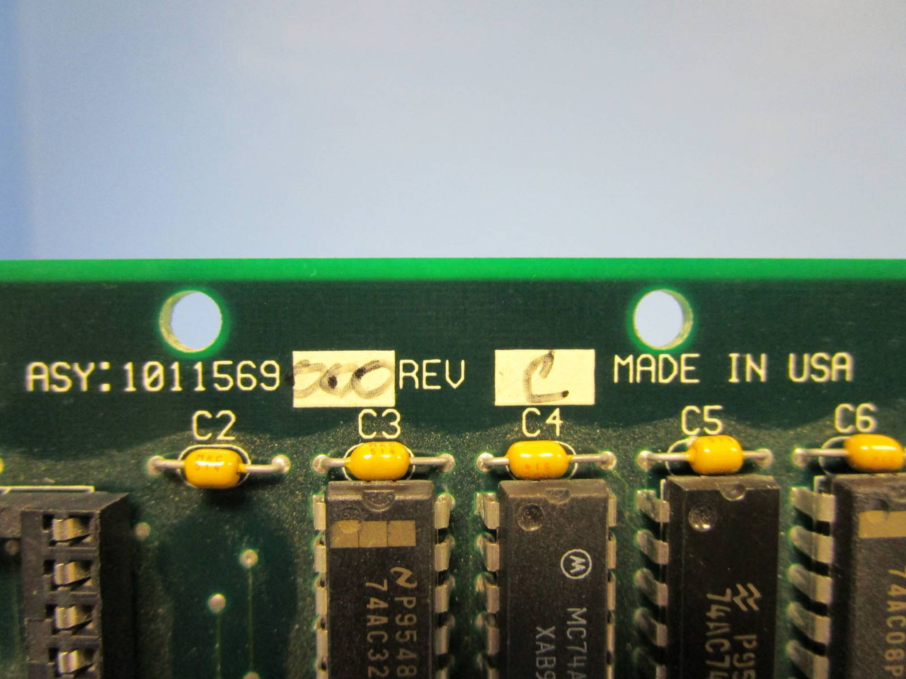 Landis & Gyr 1011571000 Rev B 1011569 000 Rev C PLC Chiller 1011569000 (NP0453-1)