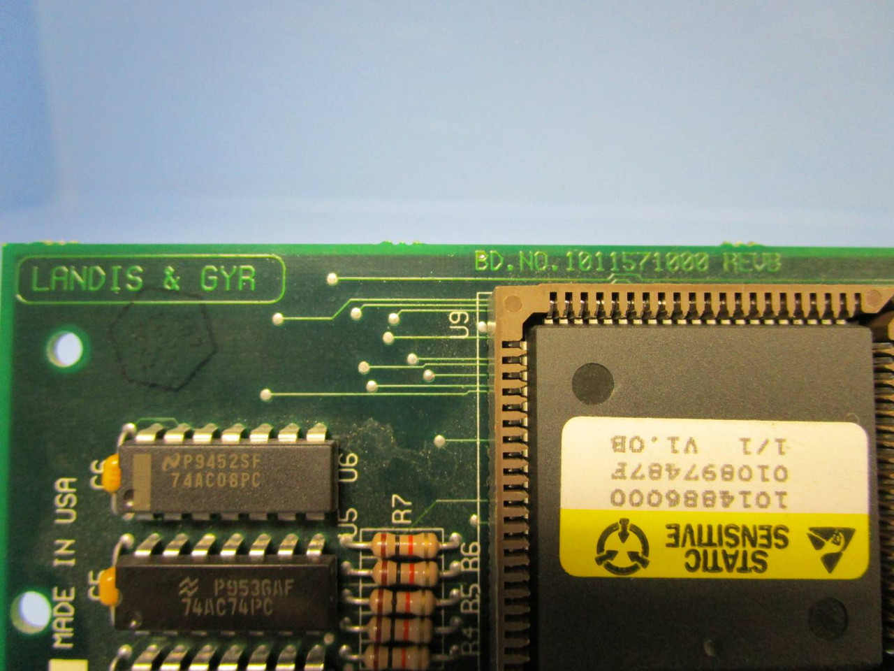 Landis & Gyr 1011571000 Rev B 1011569 000 Rev C PLC Chiller 1011569000 (NP0453-1)