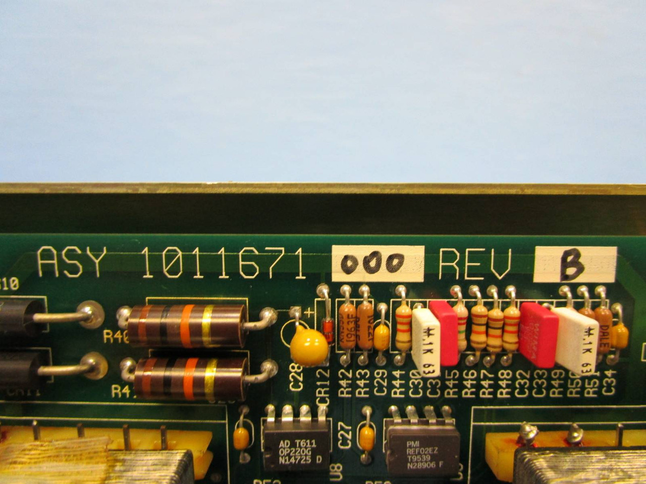 Landis & Gyr 1014123000 1011671 000 Rev B PLC Chiller 1014142000-2 1011671000 (NP0456-1)