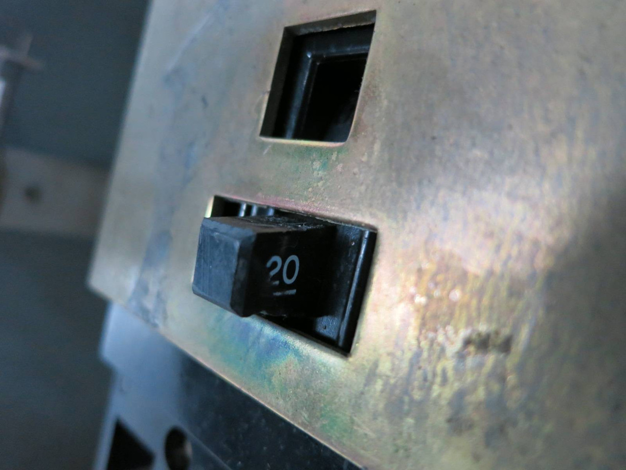 Westinghouse BPIN-A226SIABN 20A Breaker/30A Lighting Contactor Busplug 47-E-2532 (PM0820-70)