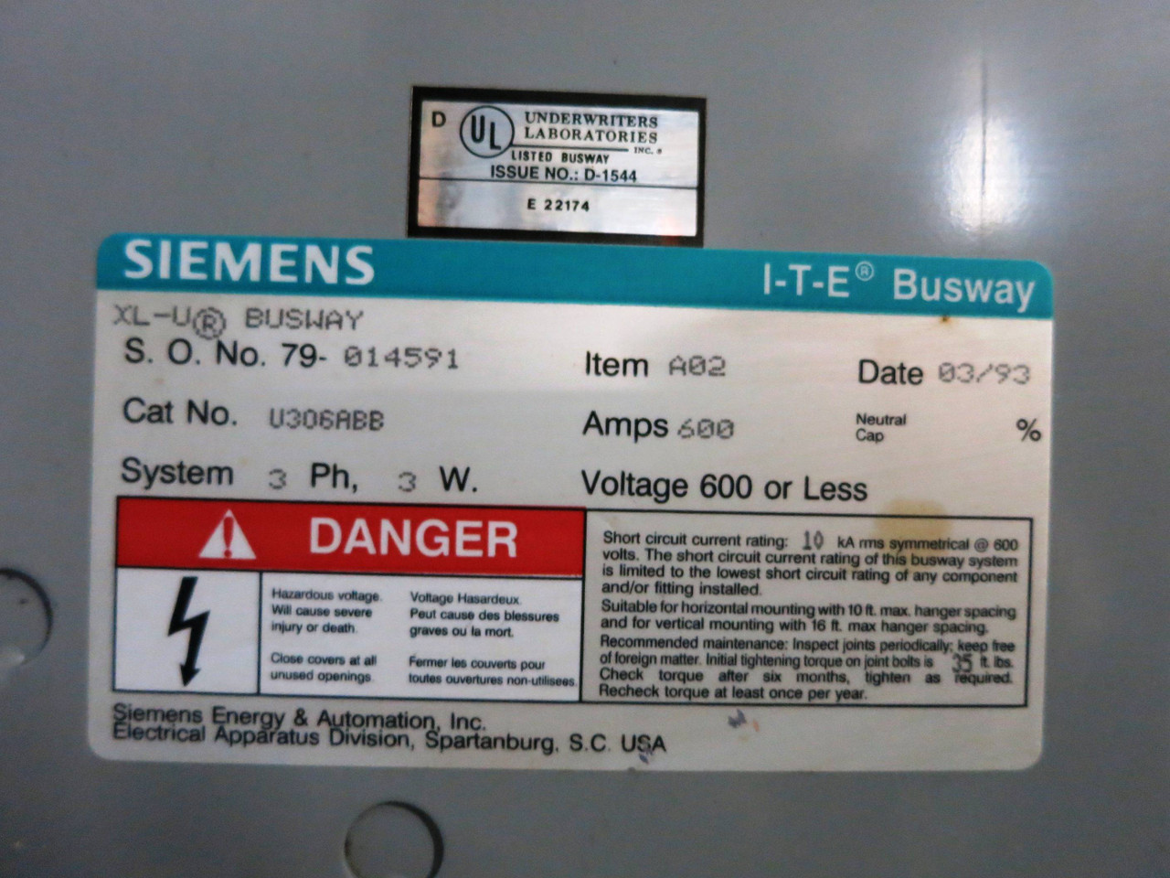 Siemens XL-U Busway U306ABB 600A 3PH 3W 600V End Tap Box Bus Bar Duct 600 Amp (PM0824-1)