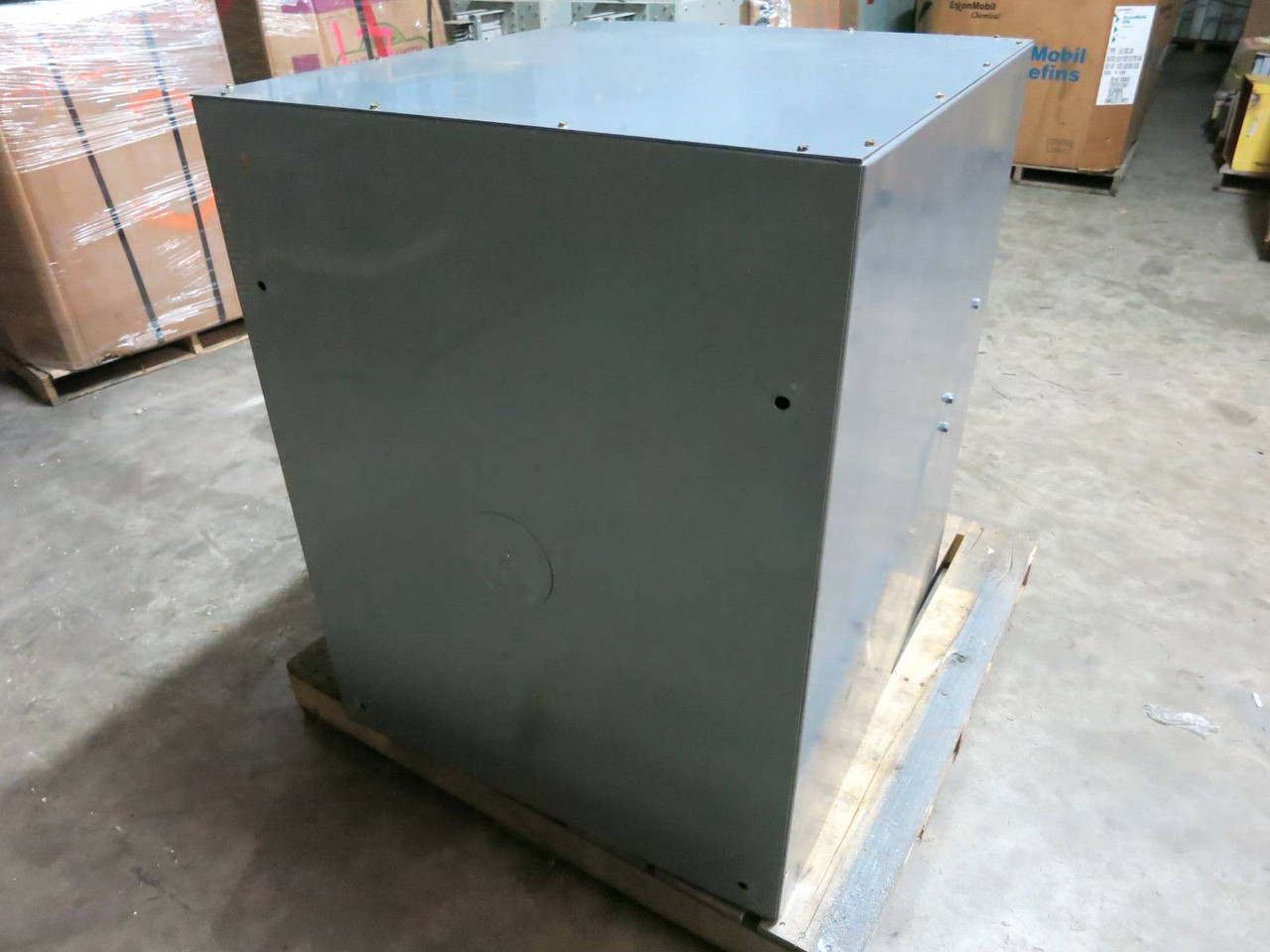 Westinghouse 600 Amp 480/277 V 3PH 4W Bus Duct 47 E 2354 Busway End Tap Box 480V (PM0830-4)