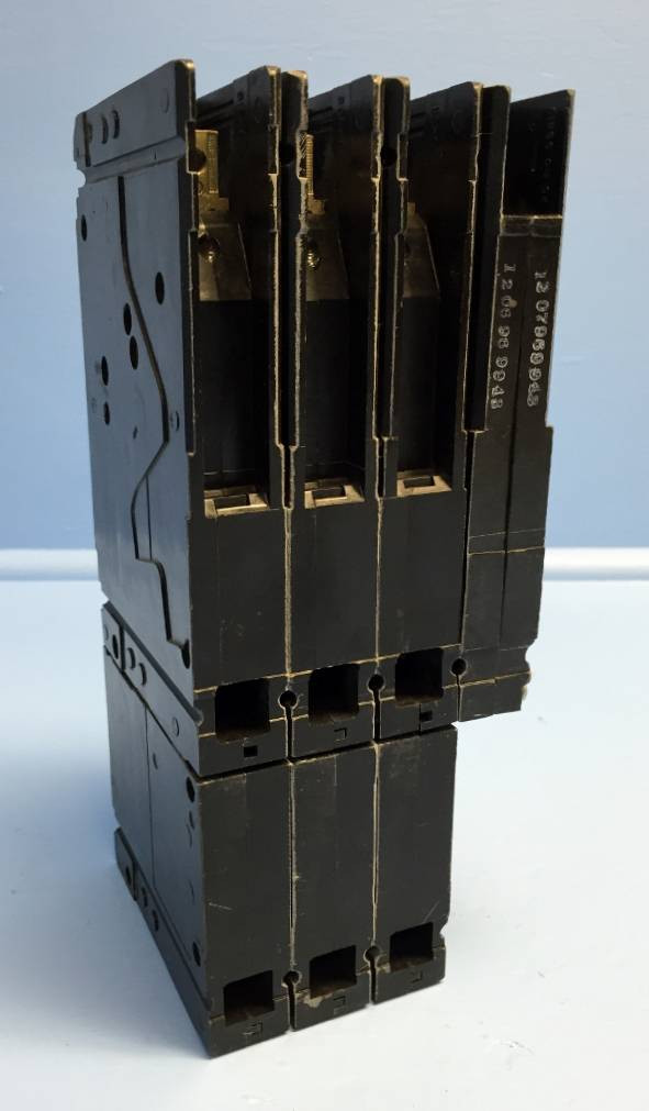 Siemens I-T-E CED63B070 70A Circuit Breaker w/ Shunt S01ED60 CED6 ITE 70 Amp (EM0647-2)