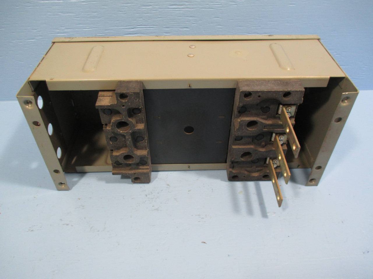 Gould ITE 60 Amp 600V V7E3602MS Fusible Vacu-Break Panelboard Switch V7E3602 60A (TK0415-8)