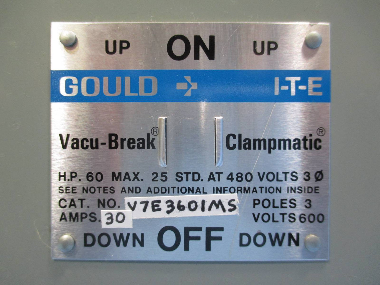Gould ITE 30 Amp 600V V7E3601MS Fusible Panelboard Switch V7E3601 30A Fused (TK0416-1)