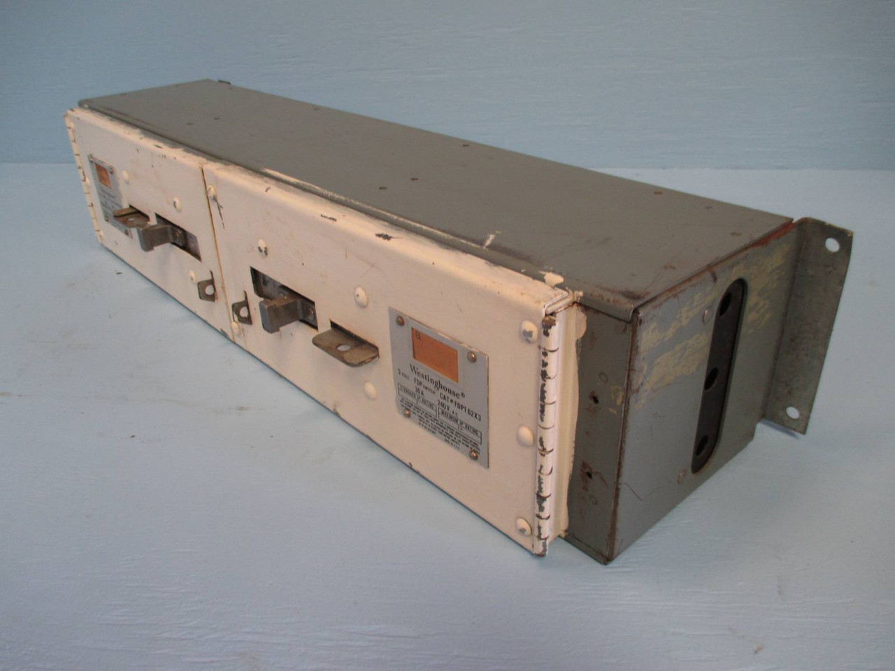 Westinghouse FDPT62X3 30 Amp 240V Fused Twin Panelboard Switch FDP w/ Hardware (TK0449-1)