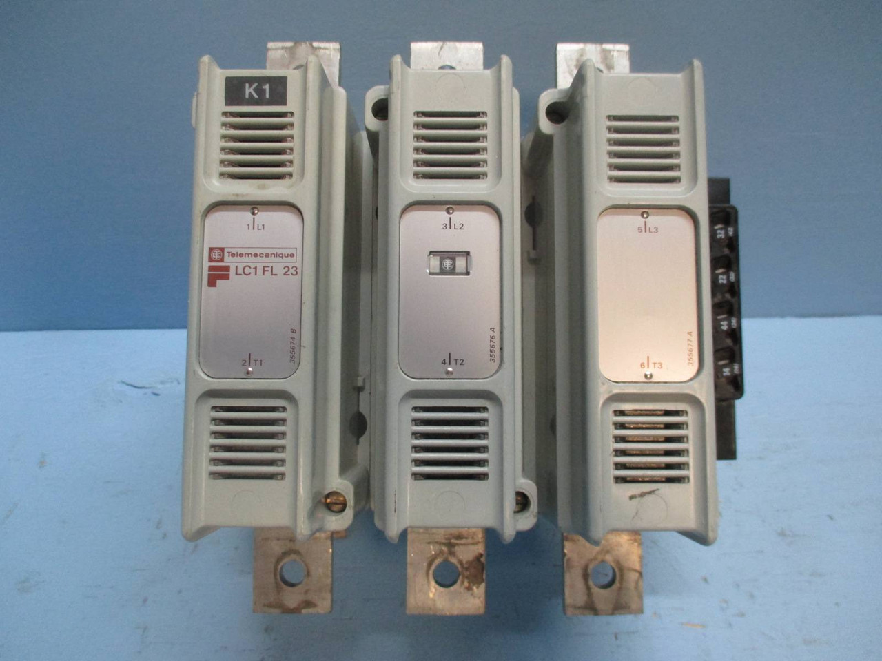 Telemecanique Square D LC1FL23 900 Amp Motor Contactor 600V LC1 FL23 37V Coil (TK0538-4)