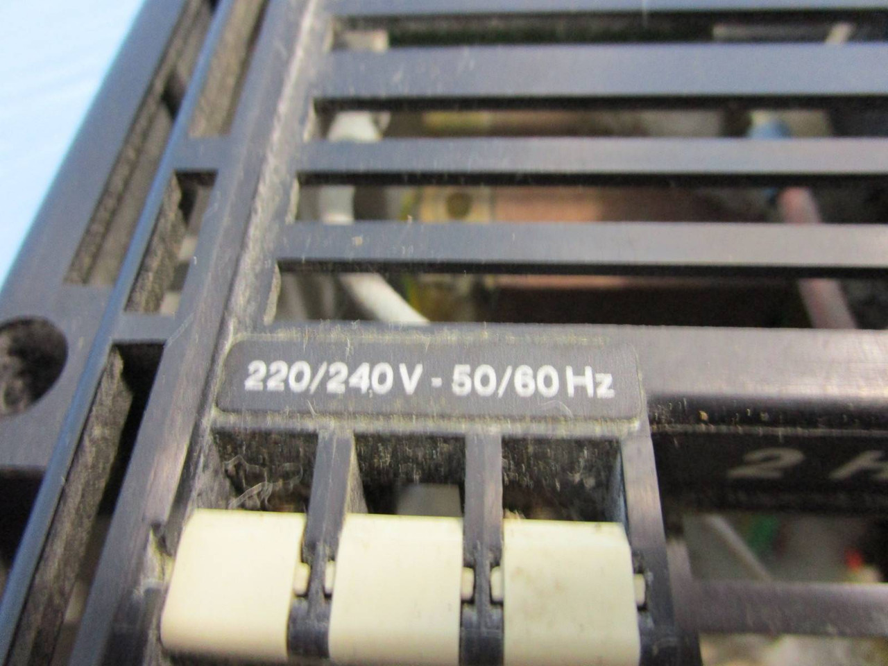 Telemecanique ATV25U15H7 Altivar 5 AC VS Drive 2HP 1.5kW ATV25U 208 240V 50/60Hz (NP0592-1)