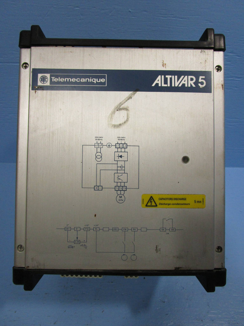 Telemecanique ATV25U15H7 Altivar 5 AC VS Drive 2HP 1.5kW ATV25U 208 240V 50/60Hz (NP0592-1)