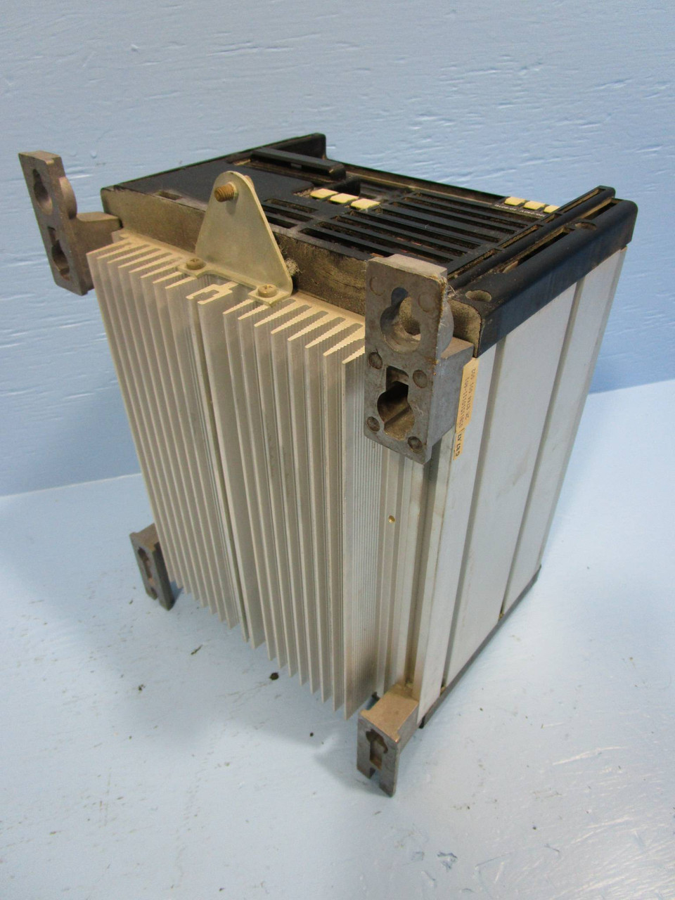 Telemecanique ATV25U15H7 Altivar 5 AC VS Drive 2HP 1.5kW ATV25U 208 240V 50/60Hz (NP0592-1)