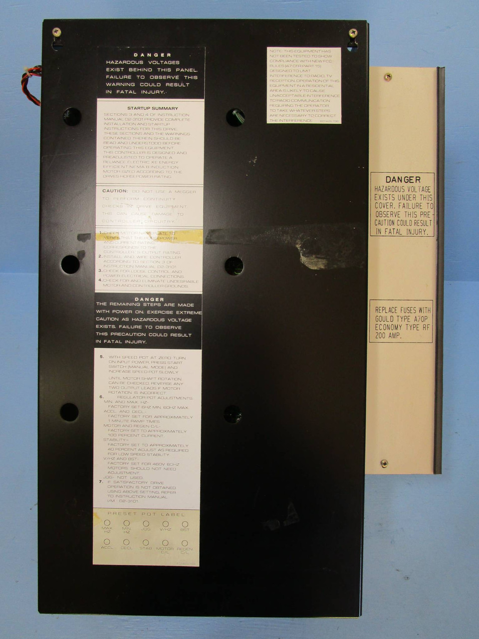 3rd Image of NP0595