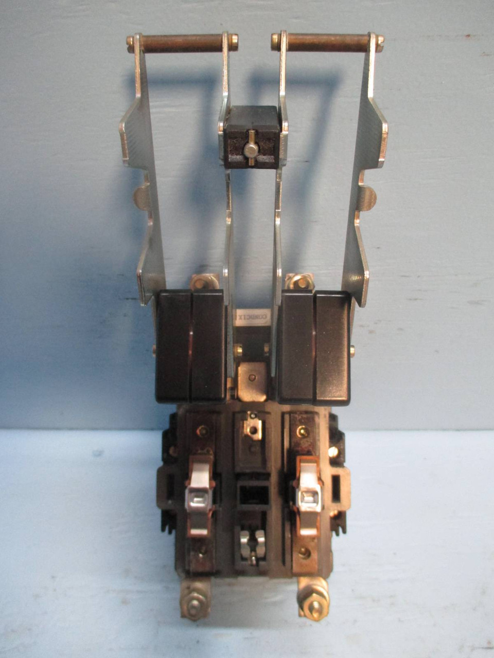 Siemens 3TC48-17-0B 75 Amp 2 Pole DC Contactor 600V DC 120V Coil 45 HP 2POL (TK0565-8)