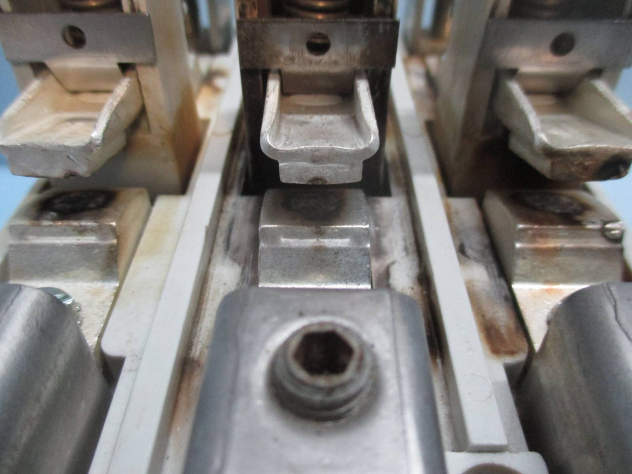 Westinghouse A201KEC Size 3 120 Amp Motor Contactor 120V Coil 600 Vac Sz 3DP (TK0600-1)