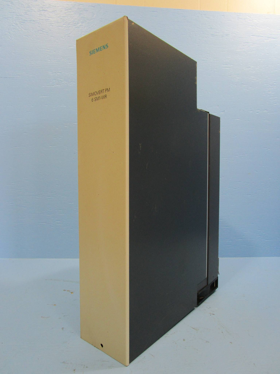 Siemens Simovert PM 6SM1112-0PB00 Inverter Module 6 SM1-WR 6SM11120PB00 6SM1WR (NP0643-10)