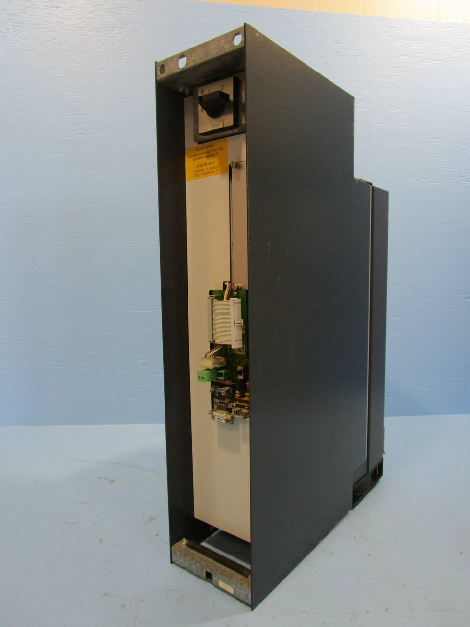 Siemens Simovert PM 6SM1112-0PB00 Inverter Module 6 SM1-WR 6SM11120PB00 6SM1WR (NP0643-10)
