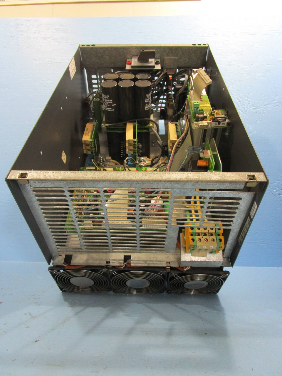 Siemens Simovert P 6SM1135-1PB00 DC Inverter Module 6 SM1-WR 6SM11351PB00 6SM1WR (NP0647-4)