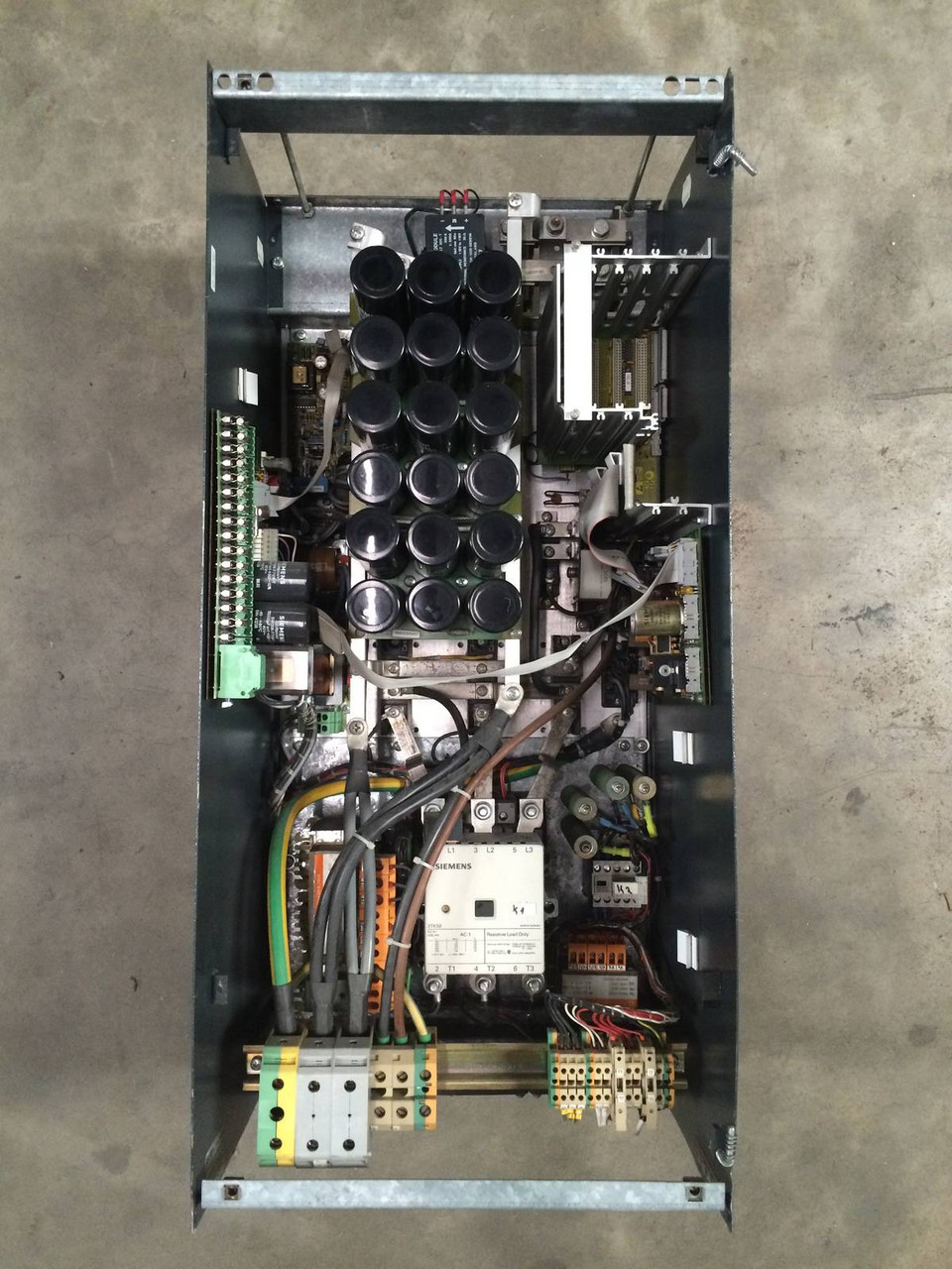 Siemens Simovert P 6SM1312-1FA00 DC Inverter Module 6 SM1-EE 6SM13121FA00 6SM1 (NP0651-1)