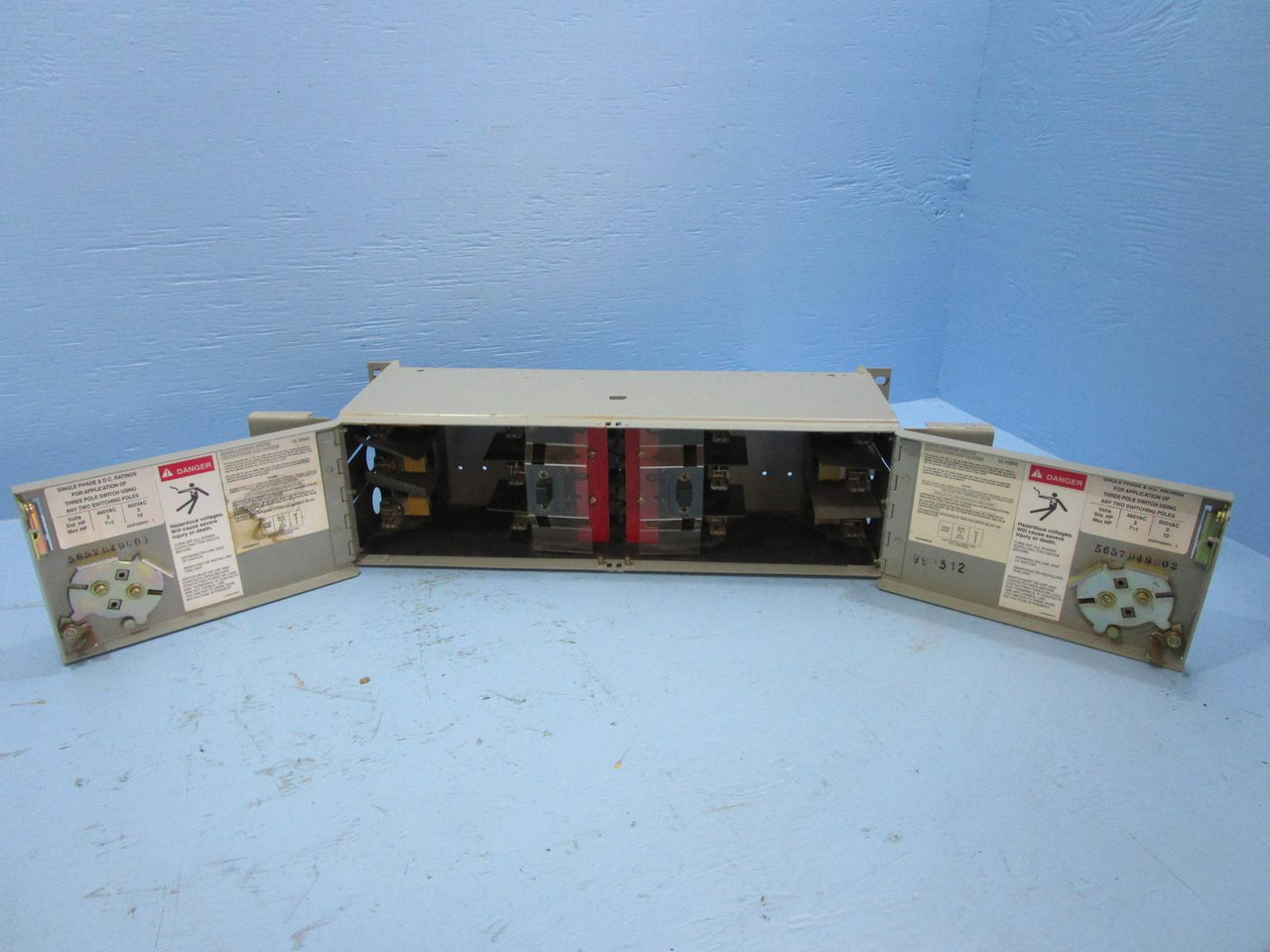 CH FDPWT3611R 30 Amp 600V Twin Fused Panelboard Switch FDP Unit Fusible 30A WH (NP0659-1)